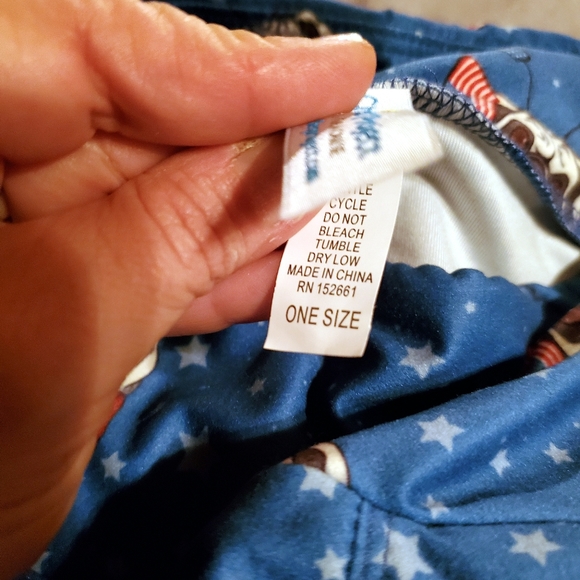 Charlie's Project OS 2-12 Blue American Flag Star Capri Pug leggings NWT - Picture 4 of 4